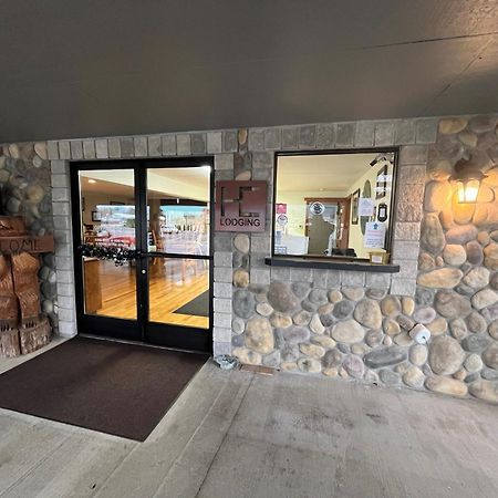 Seasons Motel Morton Екстериор снимка